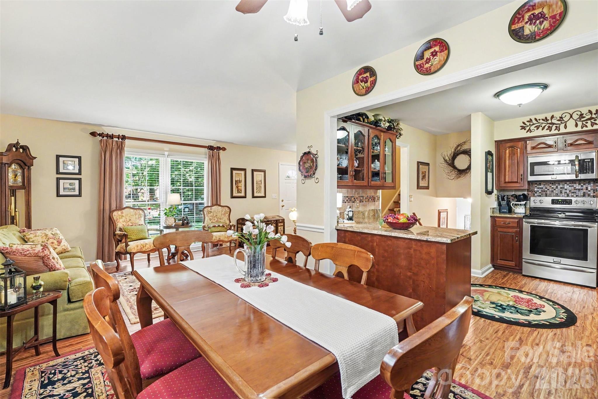 13611 Idlefield Lane — Matthews
