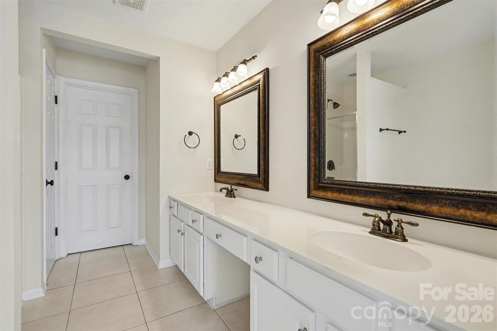 8837 Ormeau Drive — Charlotte