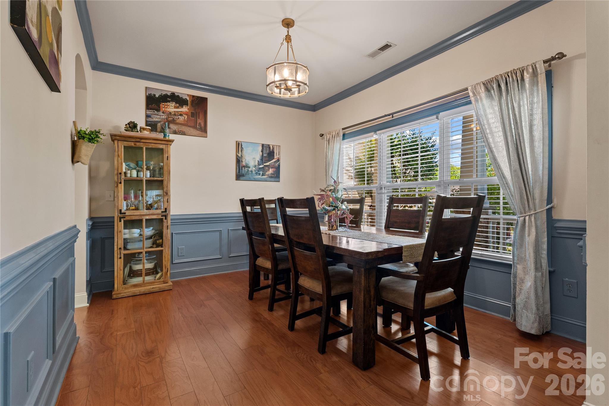 1518 Squirrel Lake Court — Matthews