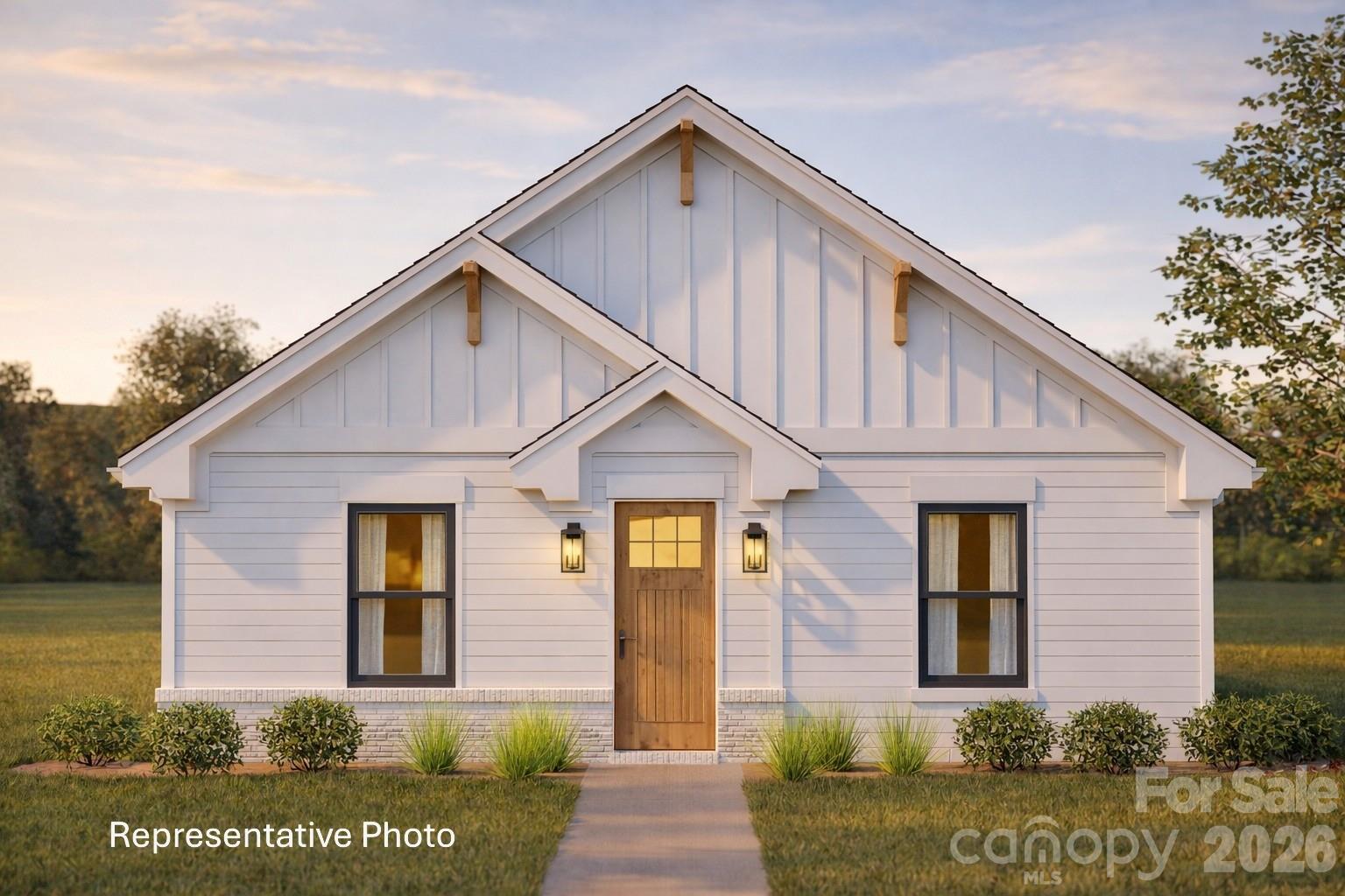 1034 Walnut Street — Albemarle