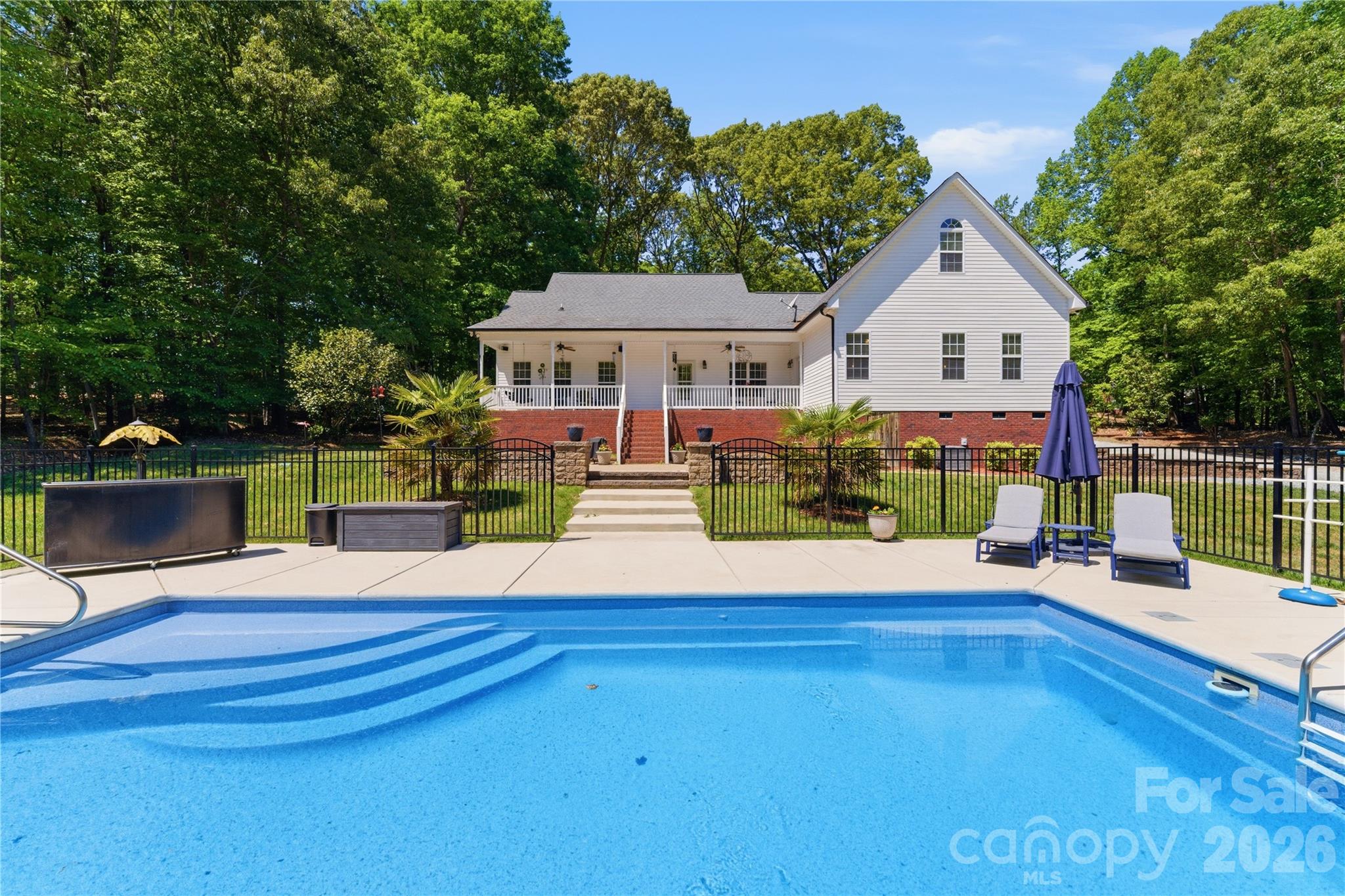 3503 Waxhaw Indian Trail Road S — Waxhaw