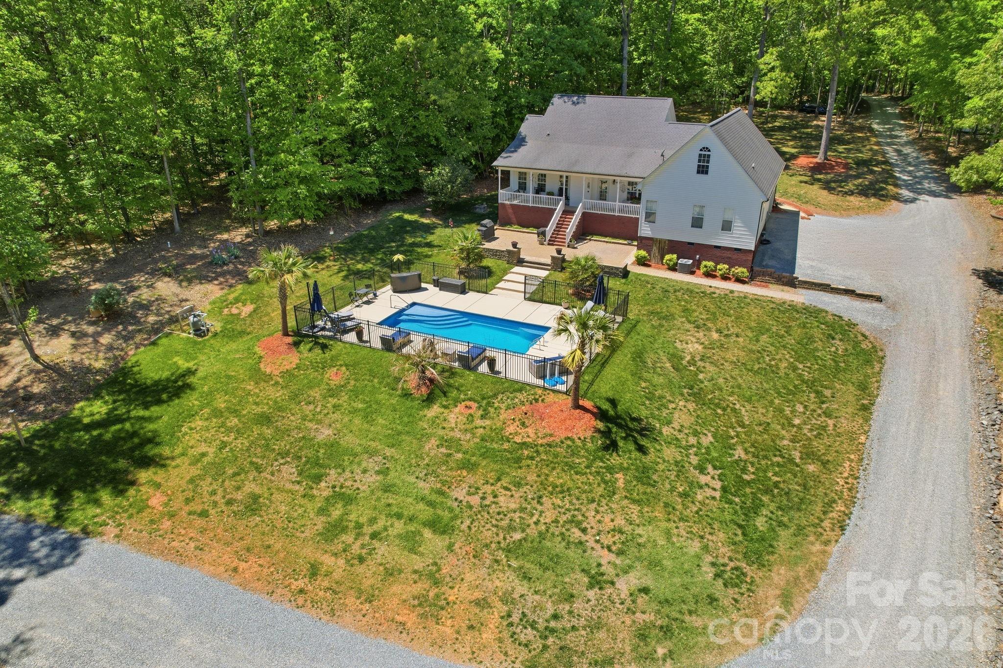 3503 Waxhaw Indian Trail Road S — Waxhaw
