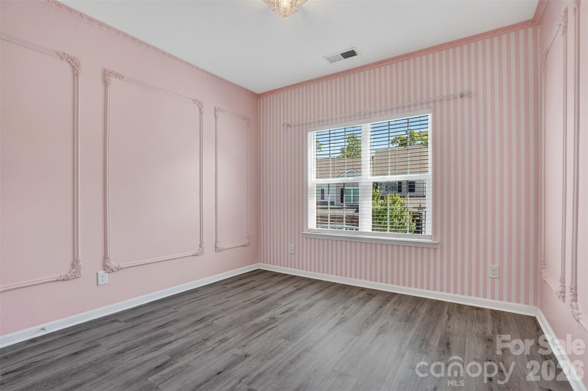 764 River Park Road — Belmont