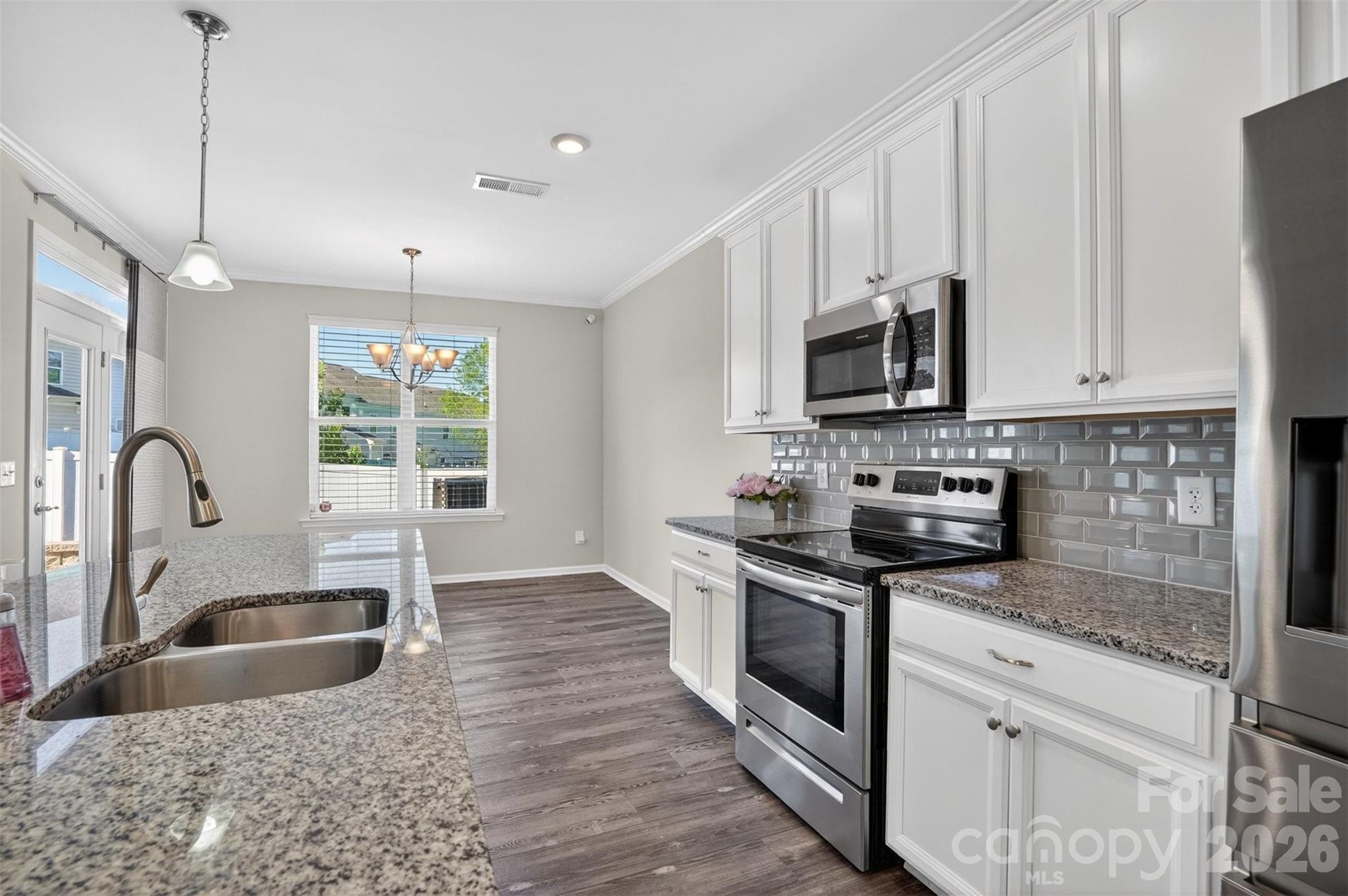764 River Park Road — Belmont