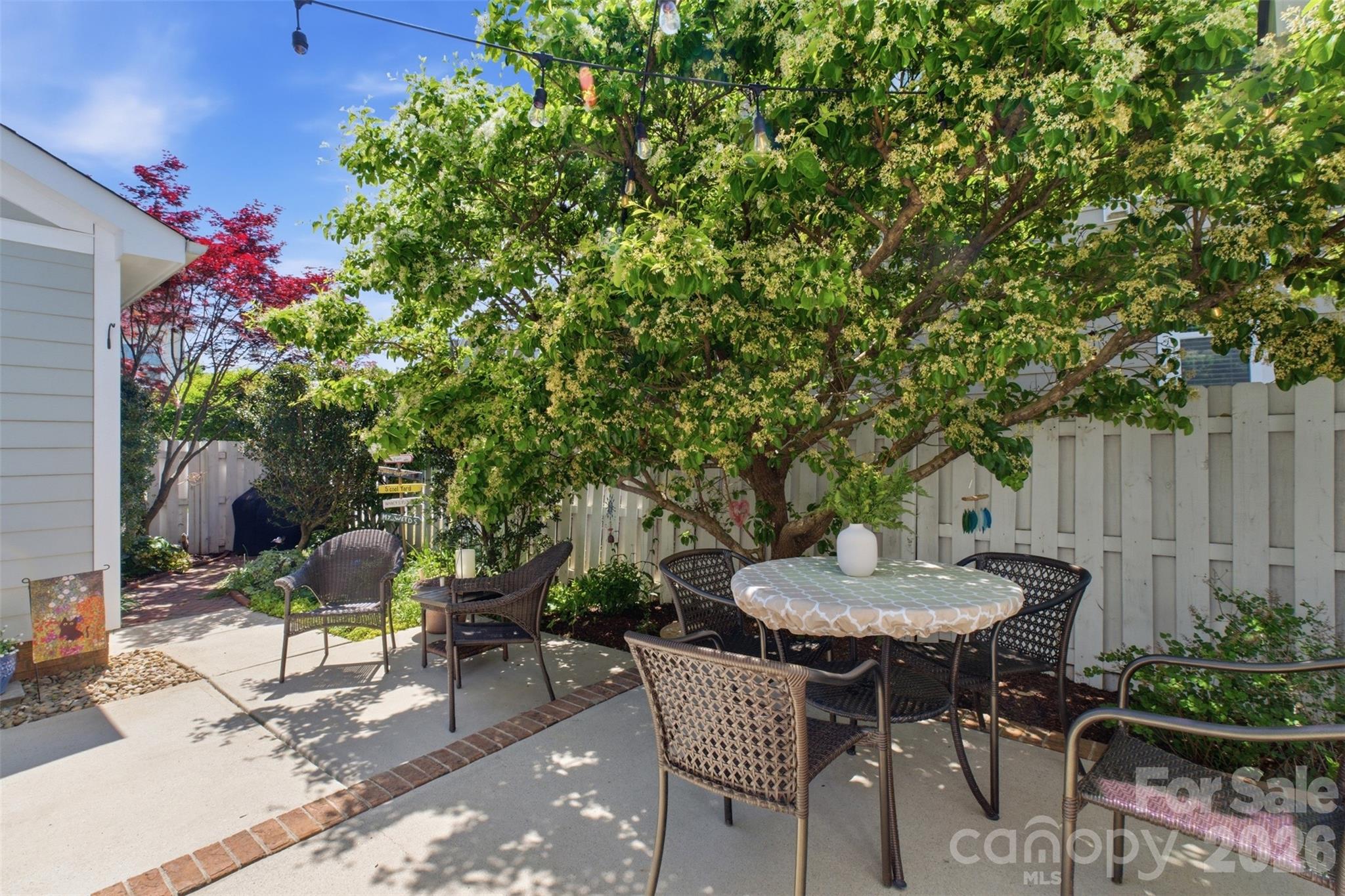 22237 Market Street — Cornelius