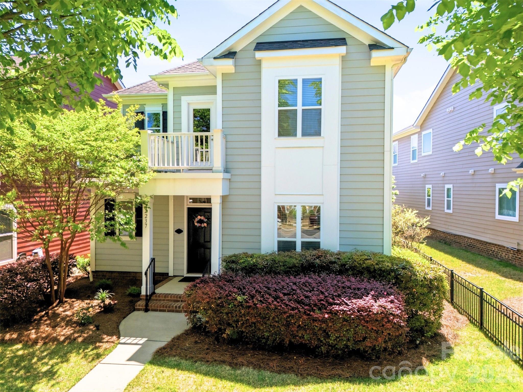22237 Market Street — Cornelius