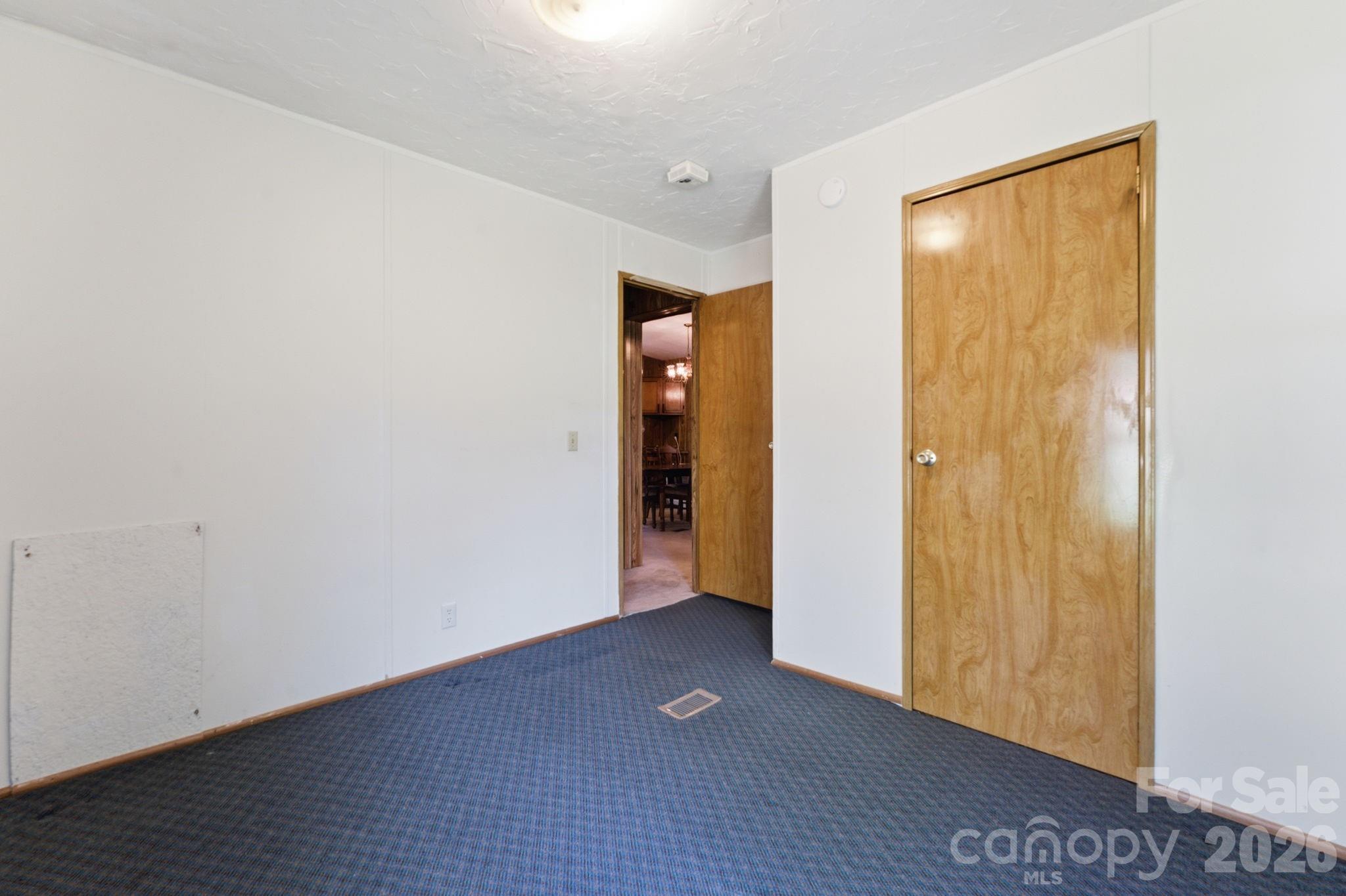 1200 Barkers Creek Road — Whittier