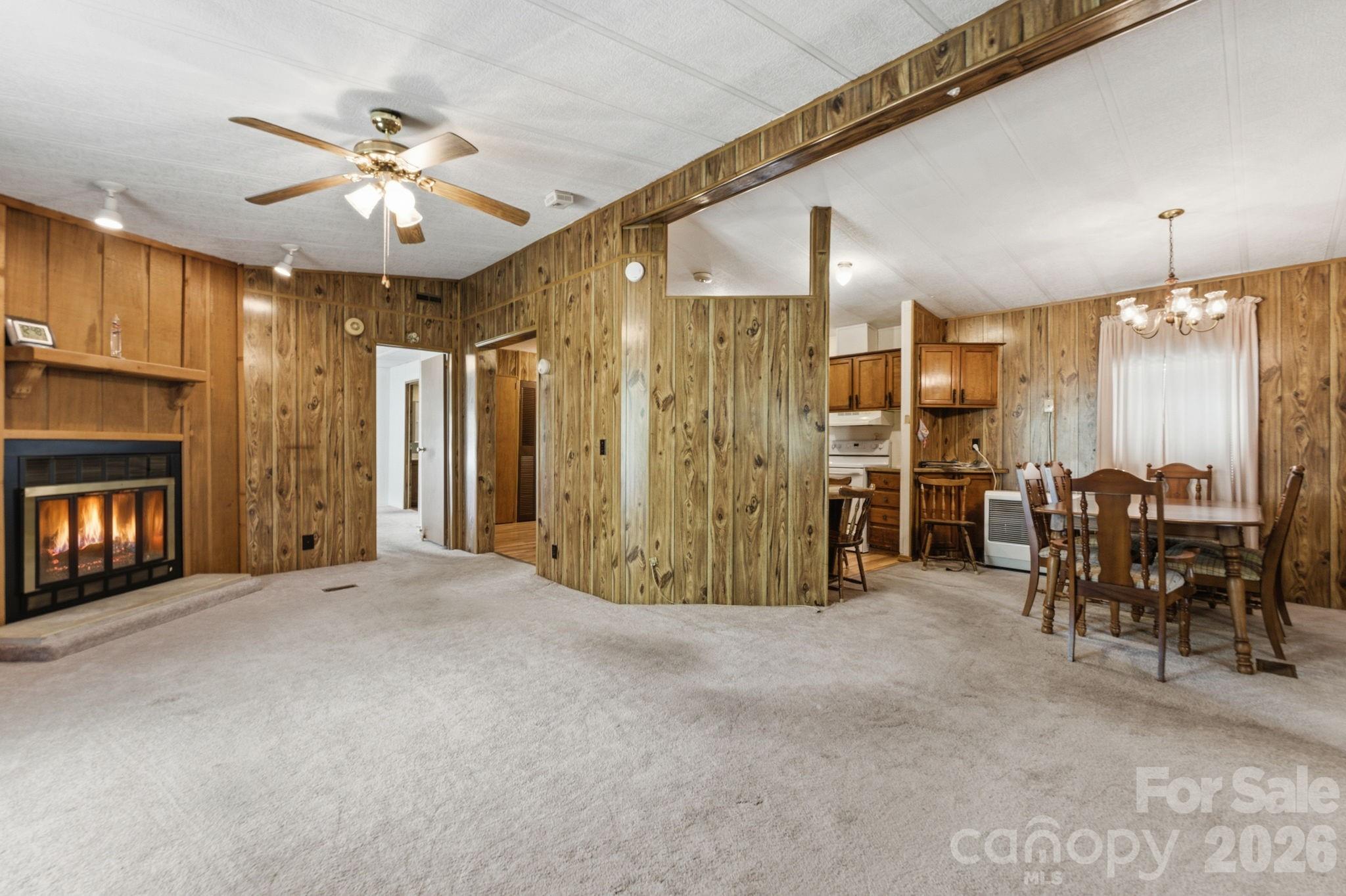 1200 Barkers Creek Road — Whittier