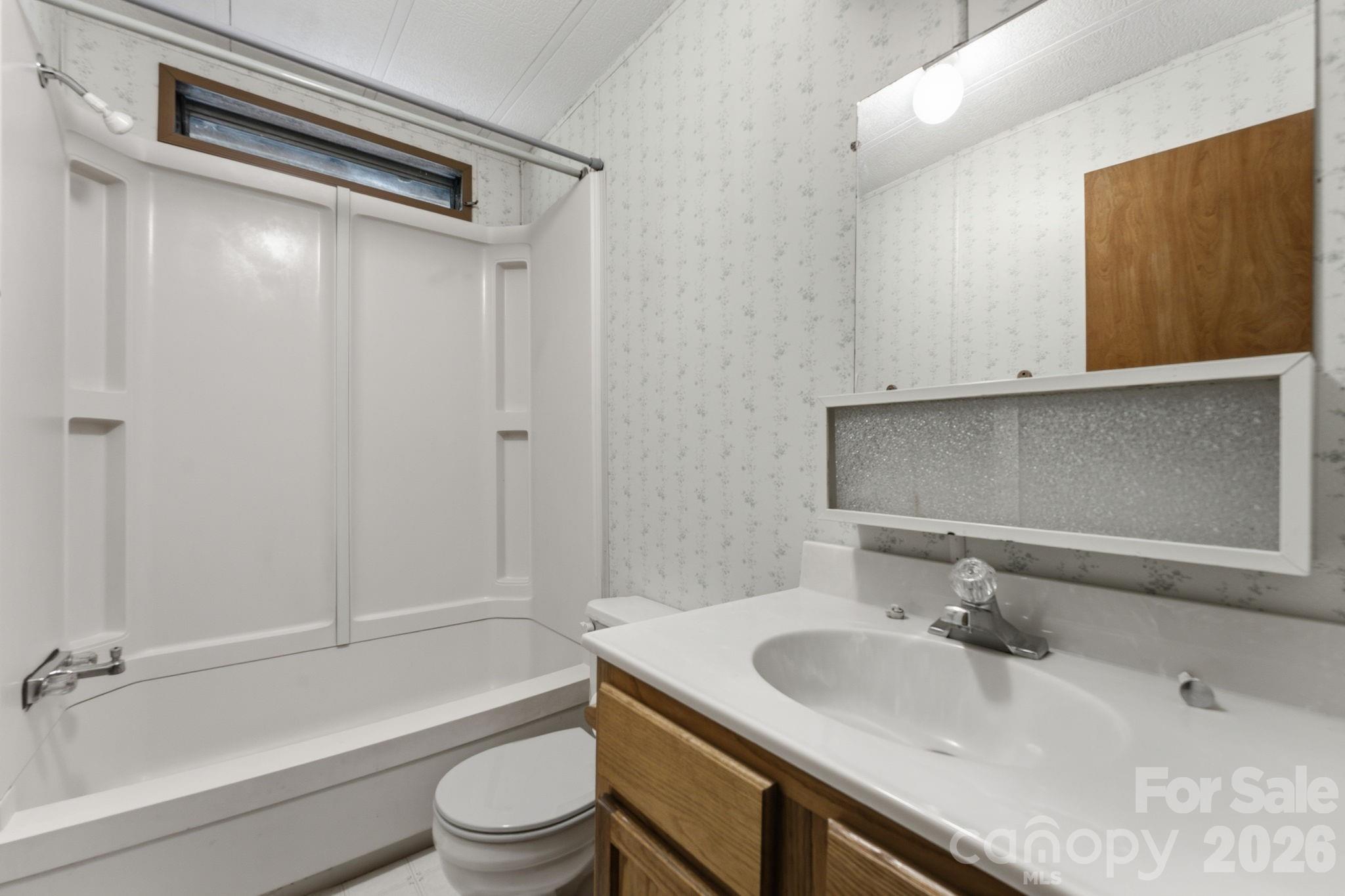 1200 Barkers Creek Road — Whittier