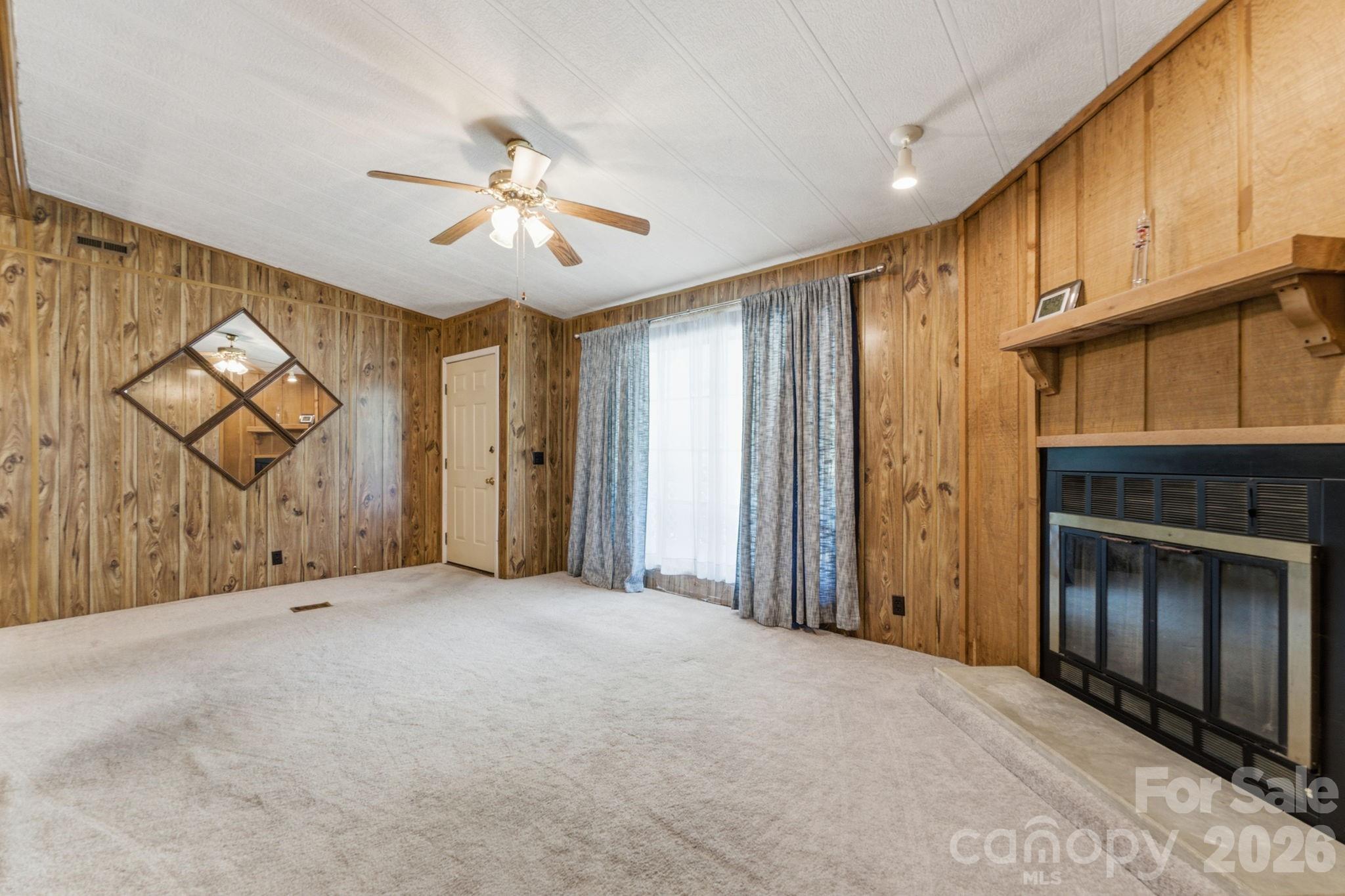 1200 Barkers Creek Road — Whittier