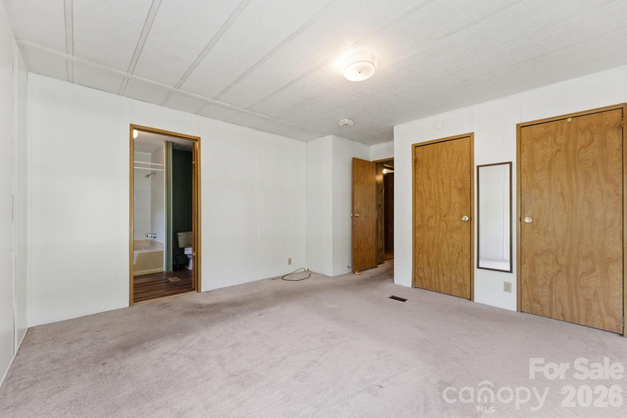 1200 Barkers Creek Road — Whittier