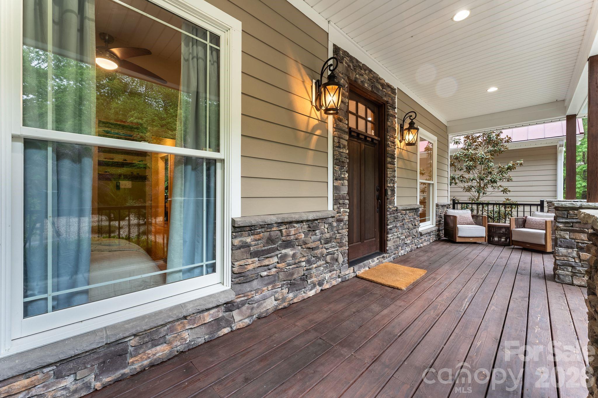 2599 Highway 557 Highway — Clover