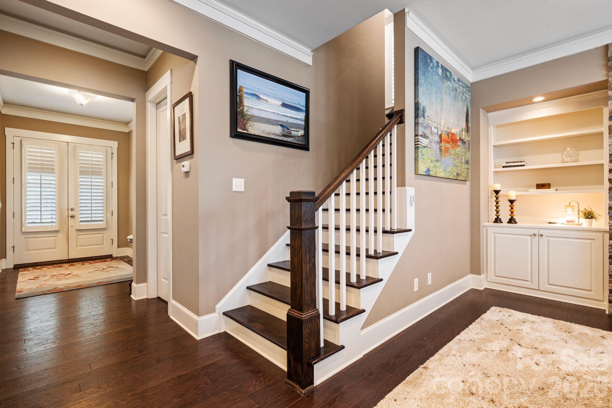 2319 Lochview Street — Pineville