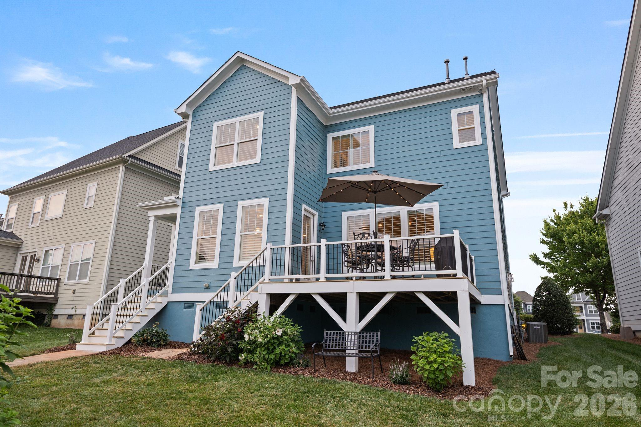 2319 Lochview Street — Pineville