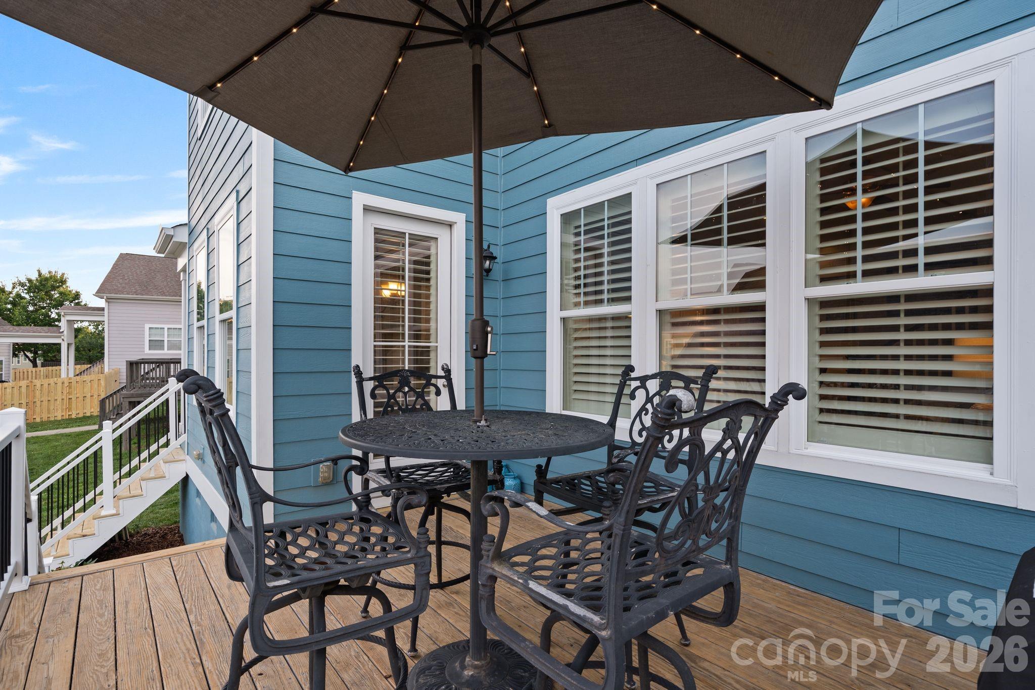 2319 Lochview Street — Pineville