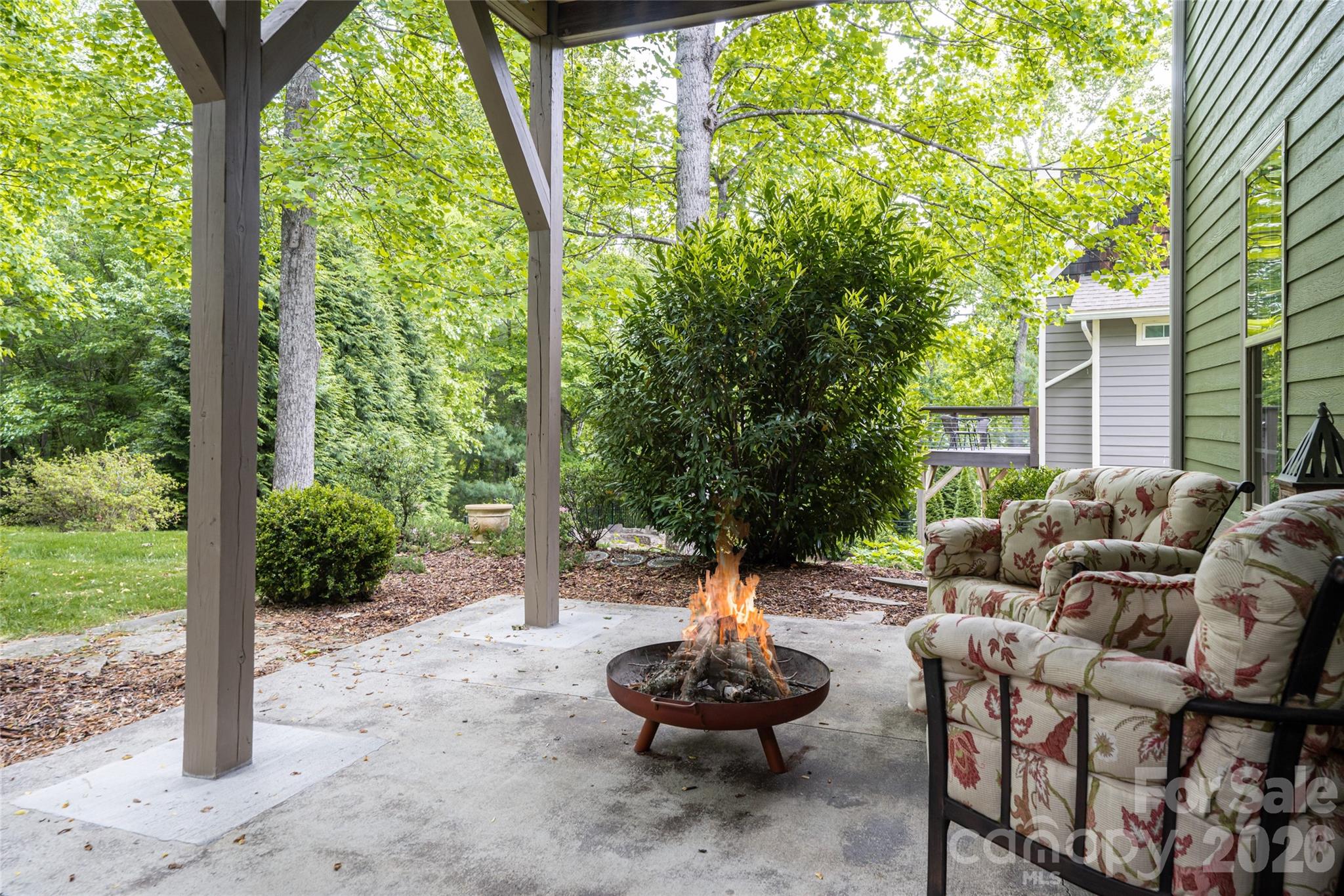 75 Ledgestone Drive — Fairview