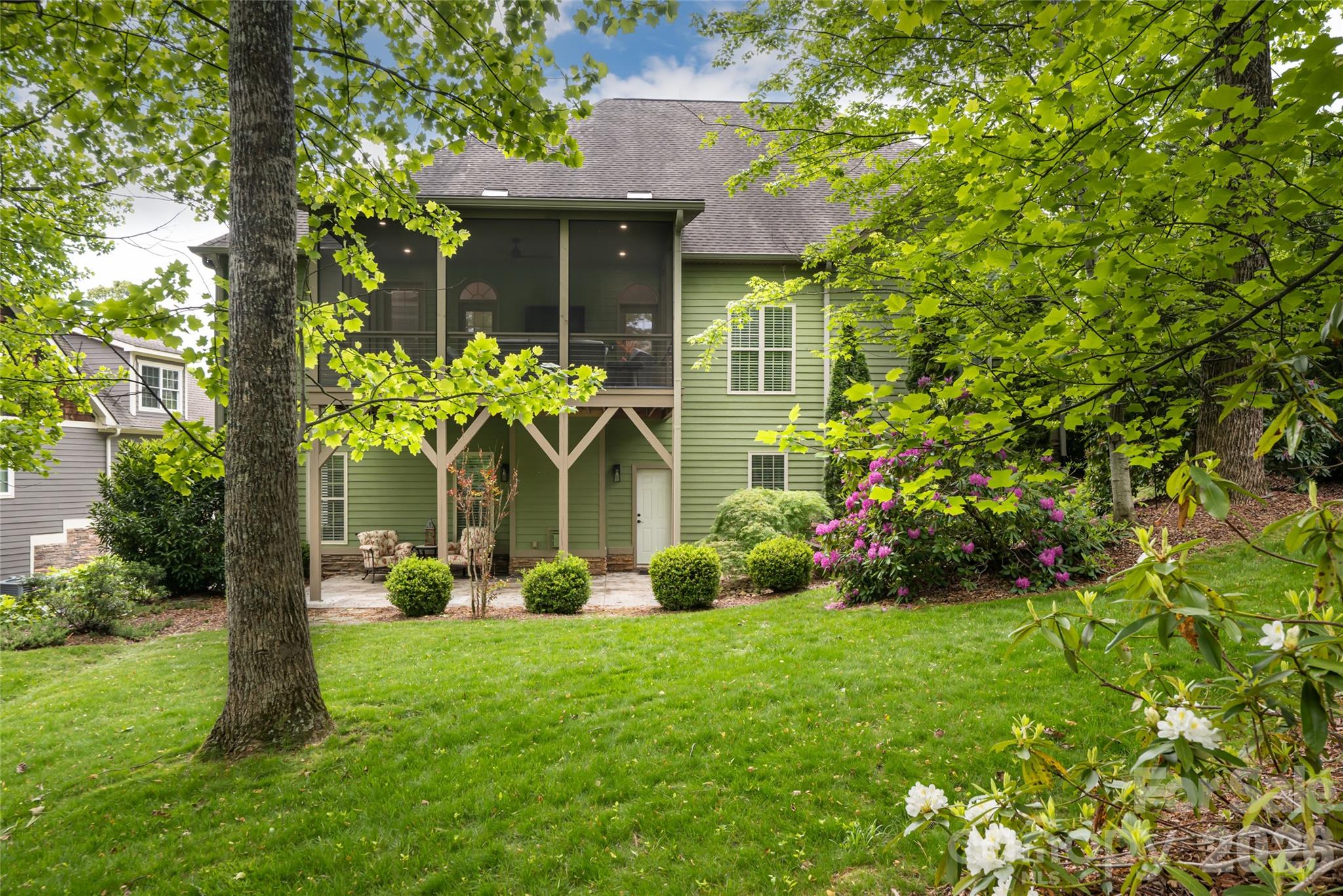 75 Ledgestone Drive — Fairview