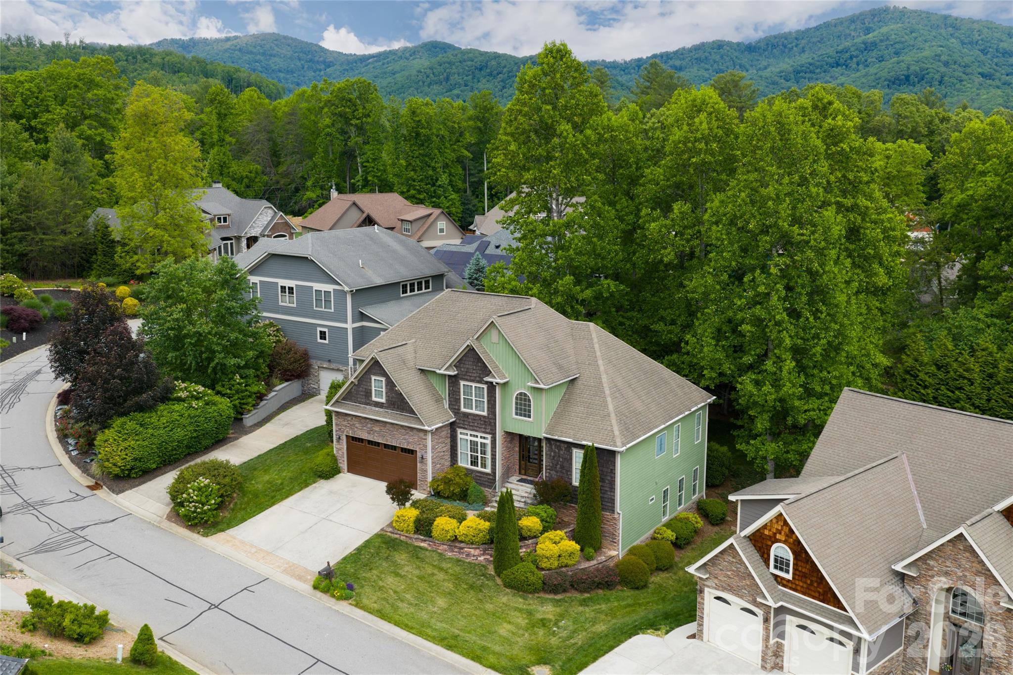 75 Ledgestone Drive — Fairview