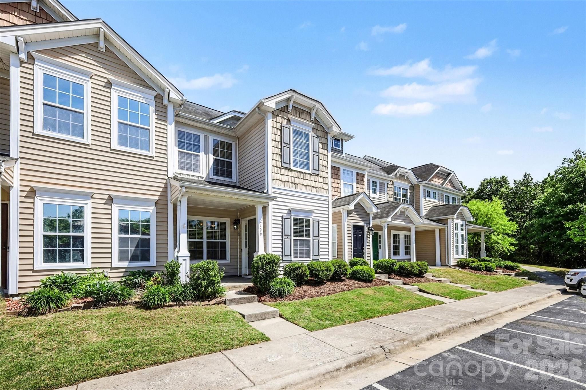 2709 Grain Mill Lane — Charlotte