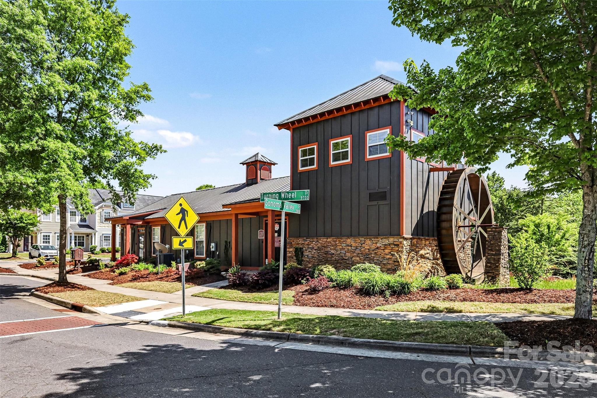 2709 Grain Mill Lane — Charlotte