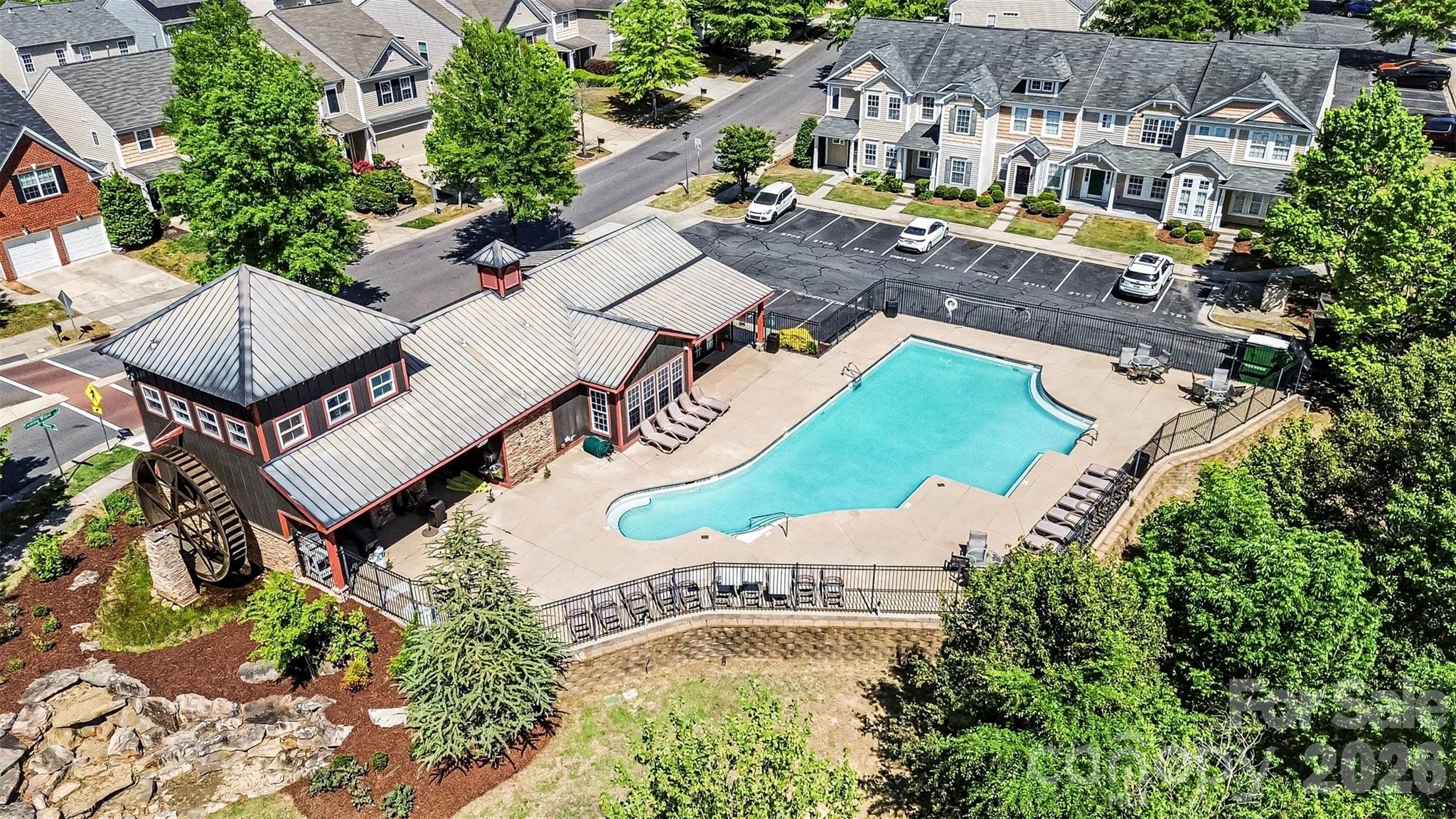 2709 Grain Mill Lane — Charlotte