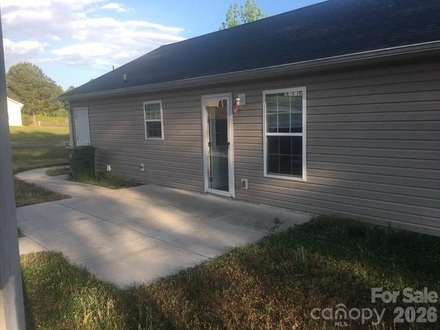 1709 Brookhill Lane — Lancaster