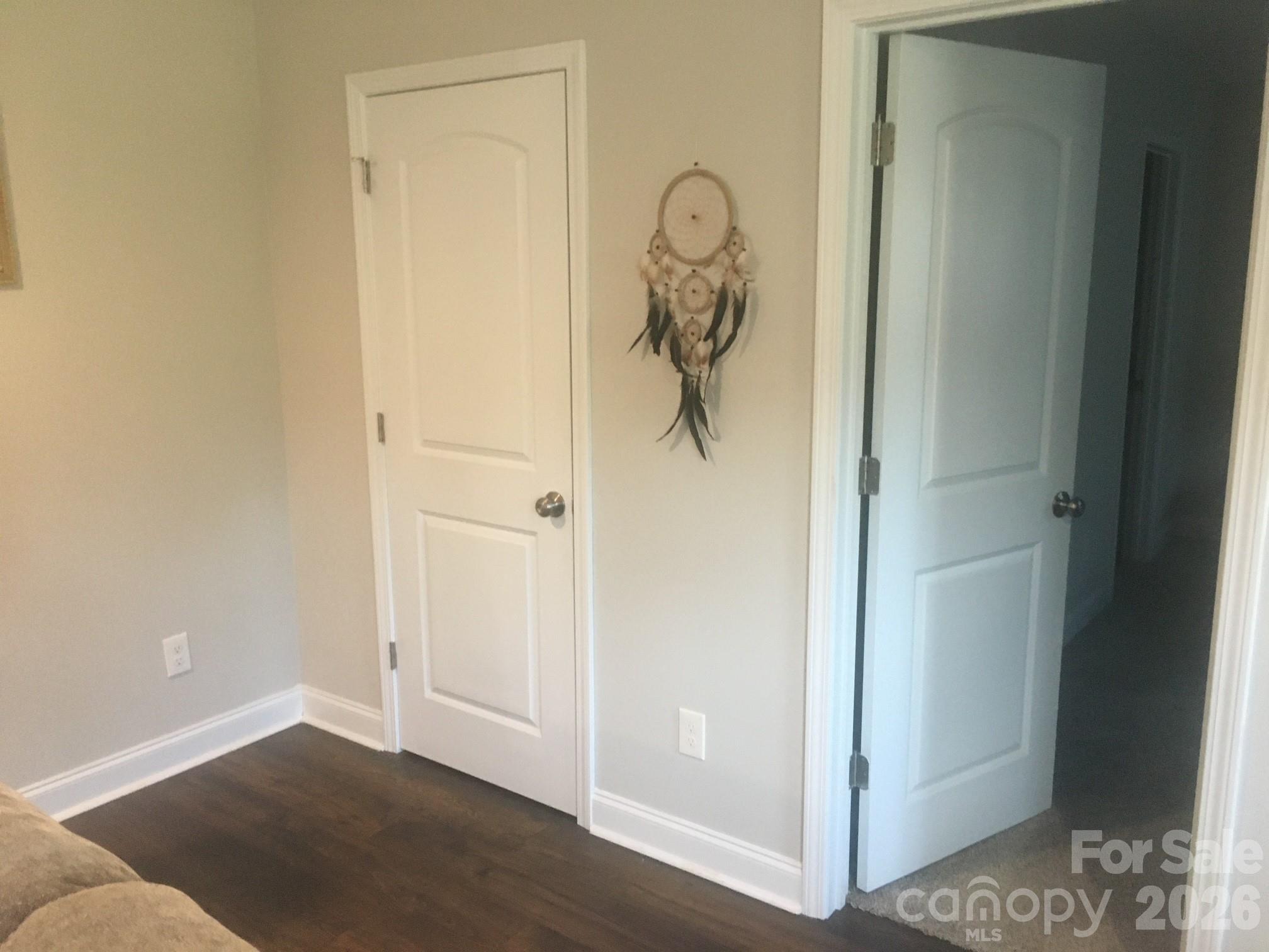 1709 Brookhill Lane — Lancaster