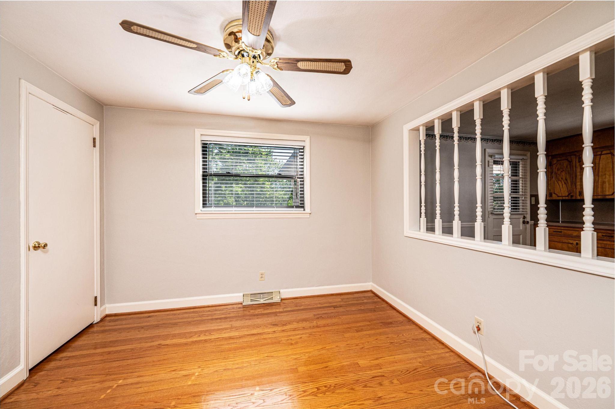 2649 Westview Acres Street — Hickory