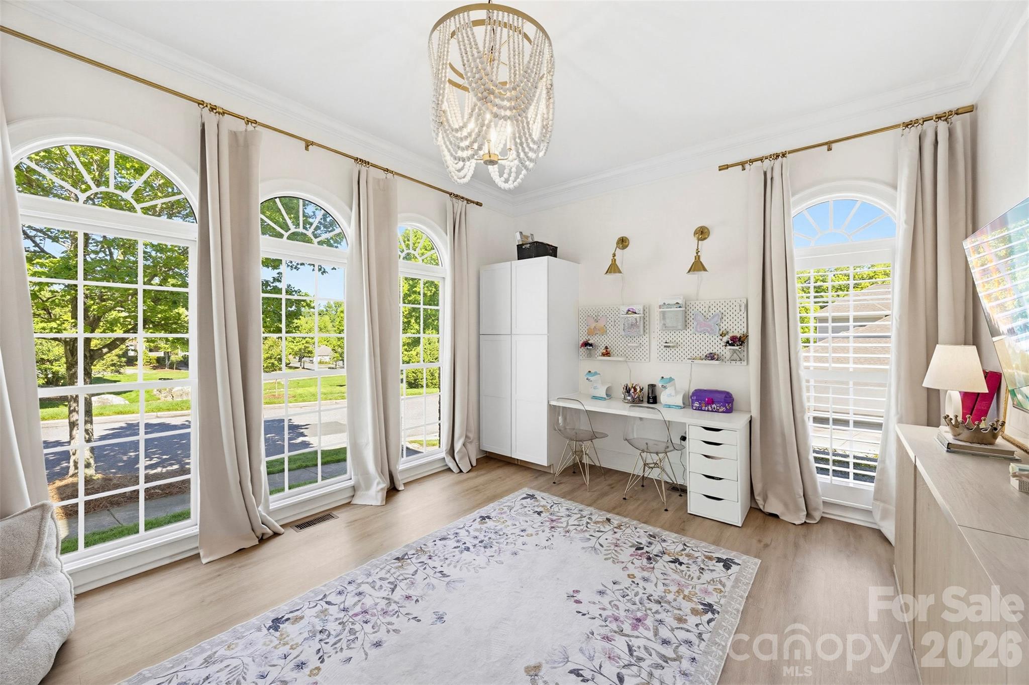 264 Hawthorne Park Avenue — Belmont