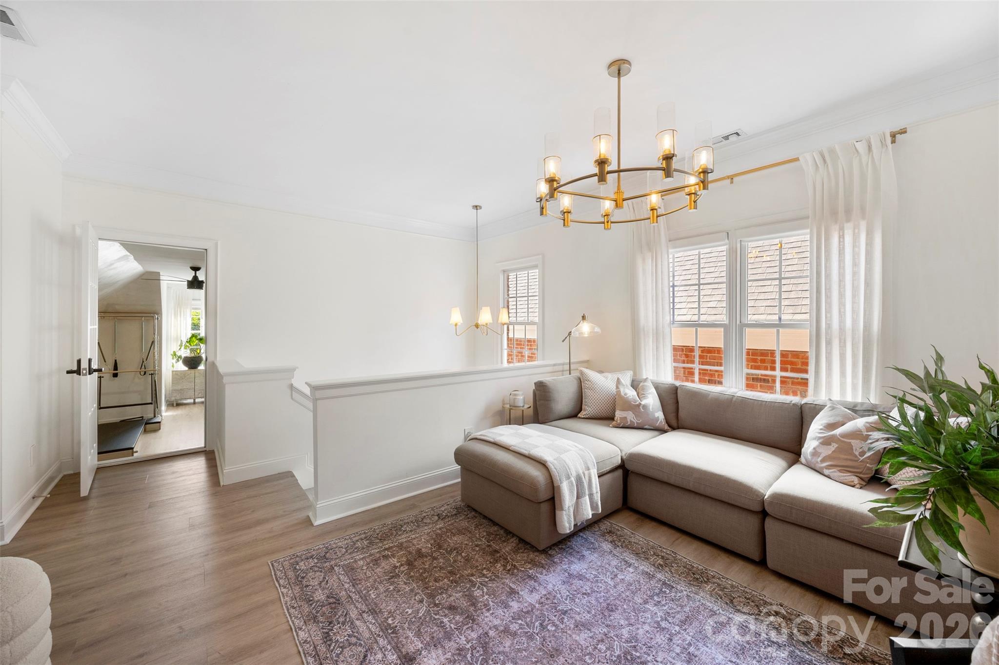 264 Hawthorne Park Avenue — Belmont