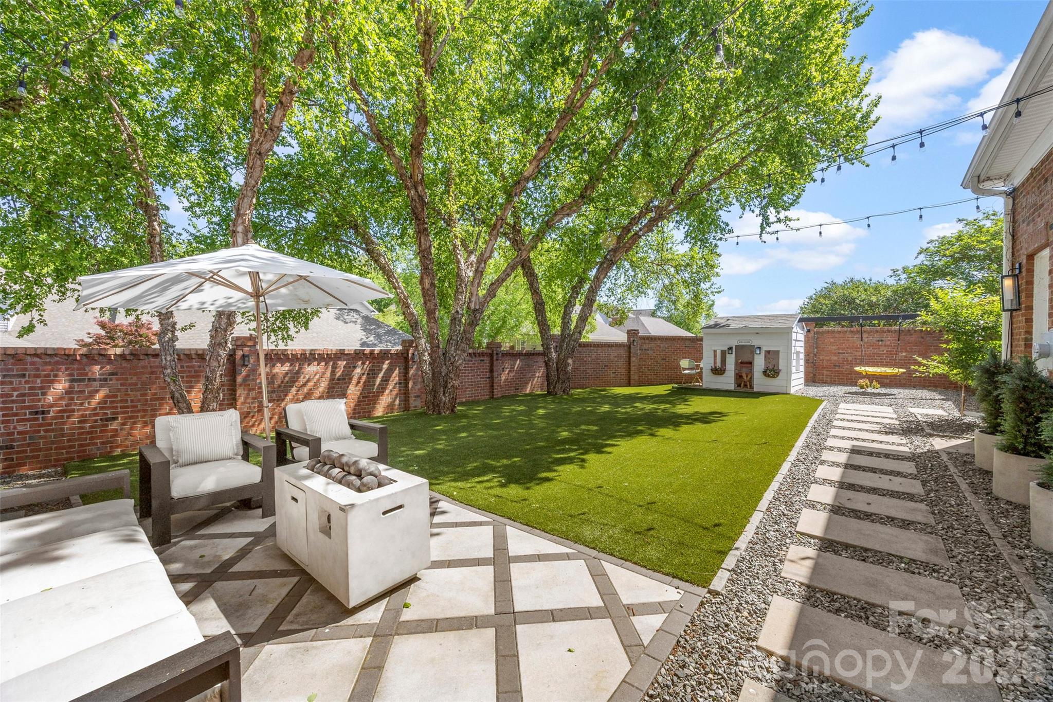 264 Hawthorne Park Avenue — Belmont