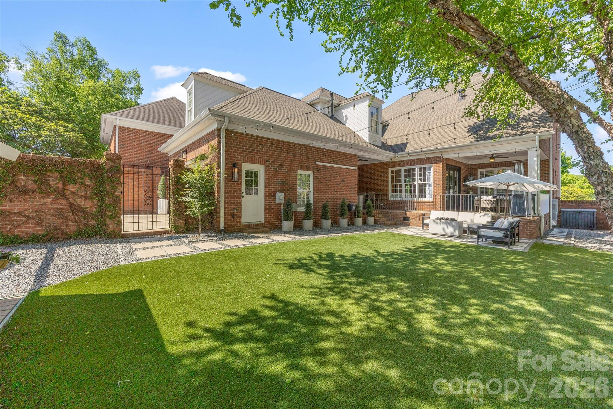 264 Hawthorne Park Avenue — Belmont