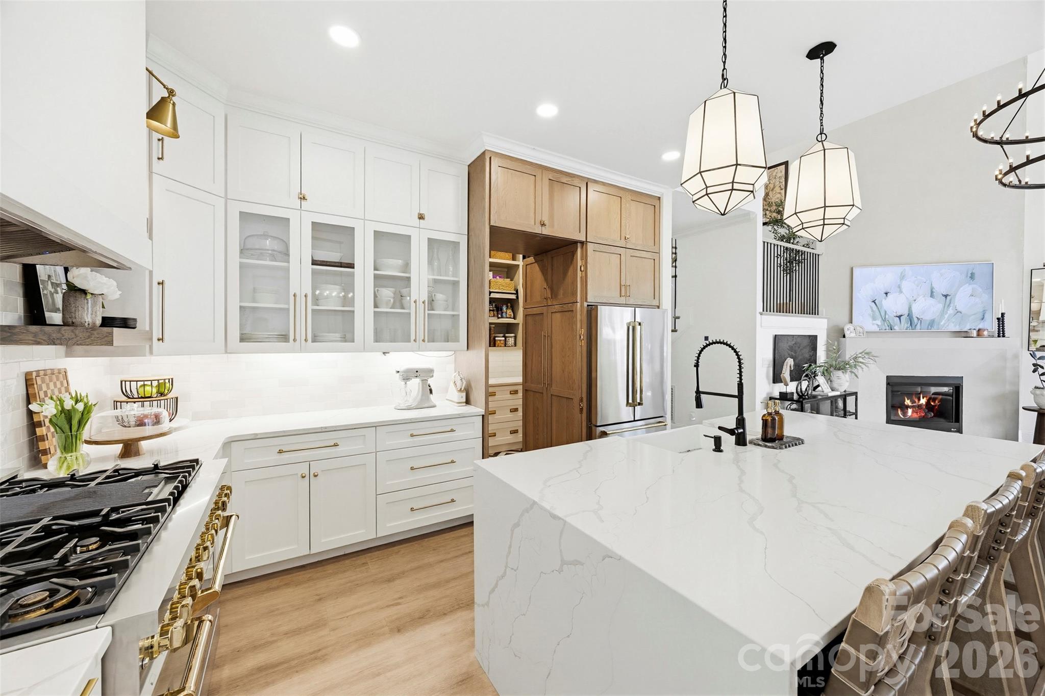 264 Hawthorne Park Avenue — Belmont