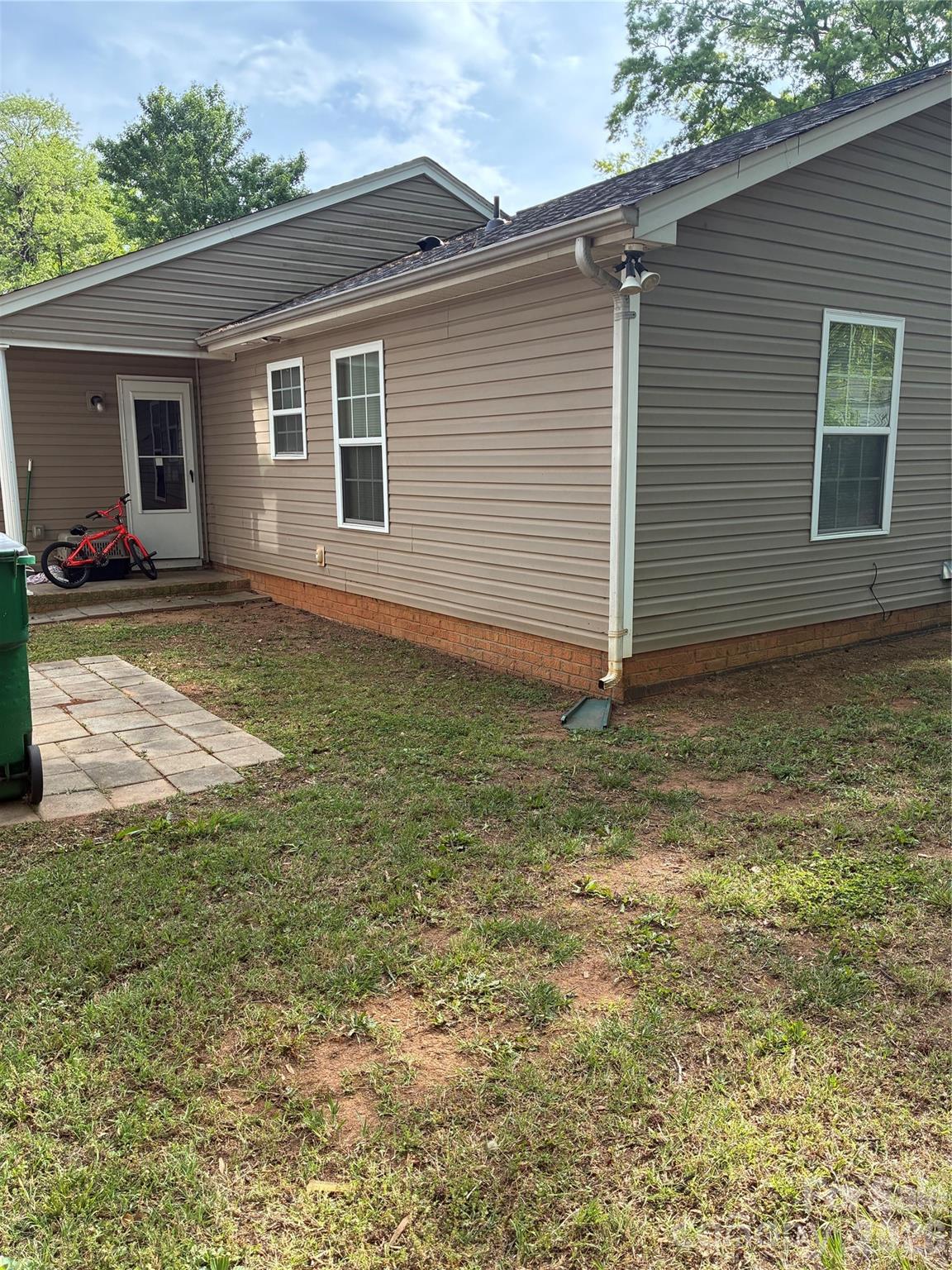 930 Wainwright Avenue — Charlotte