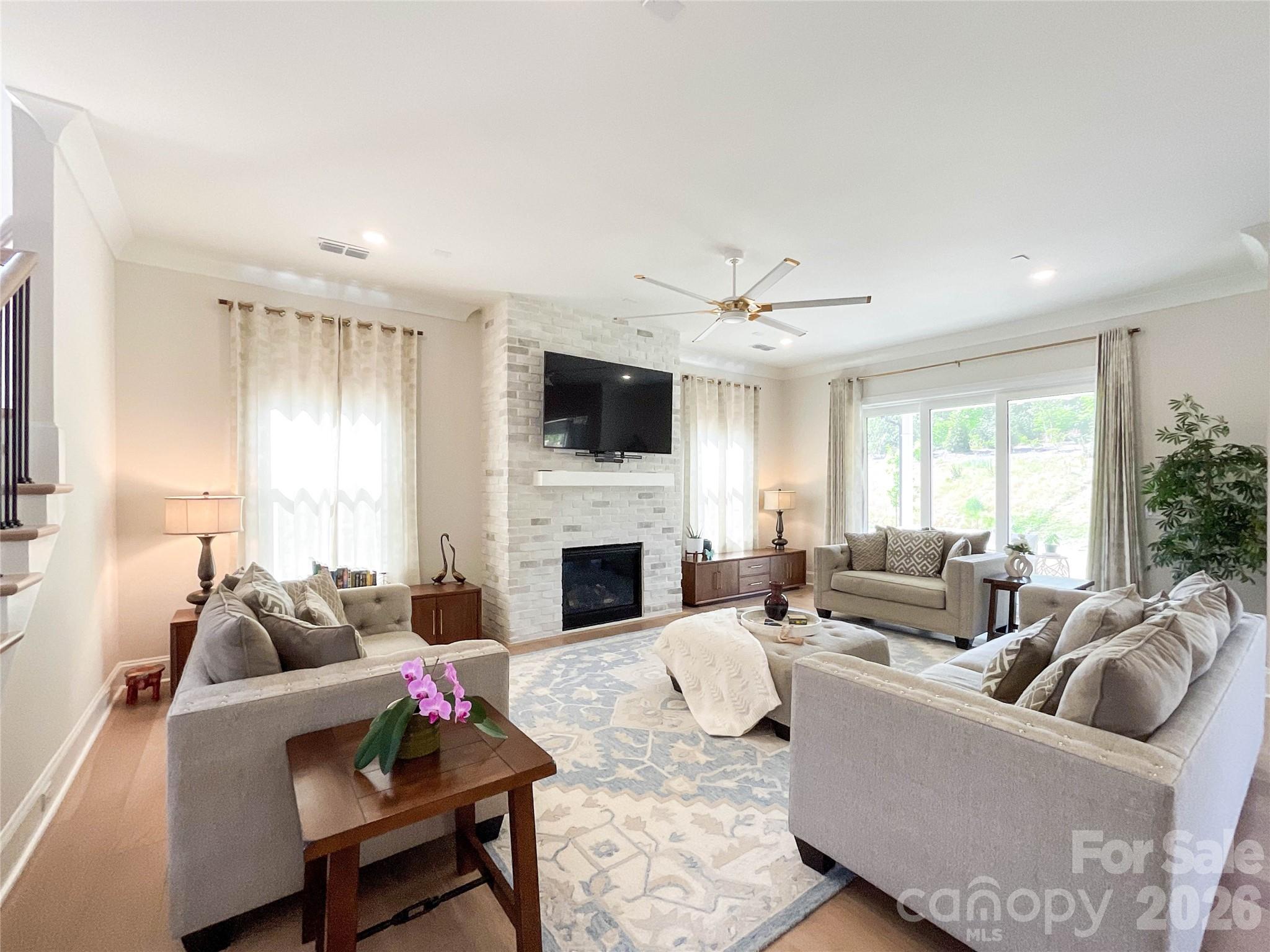 12213 Old Cottonwood Lane — Huntersville