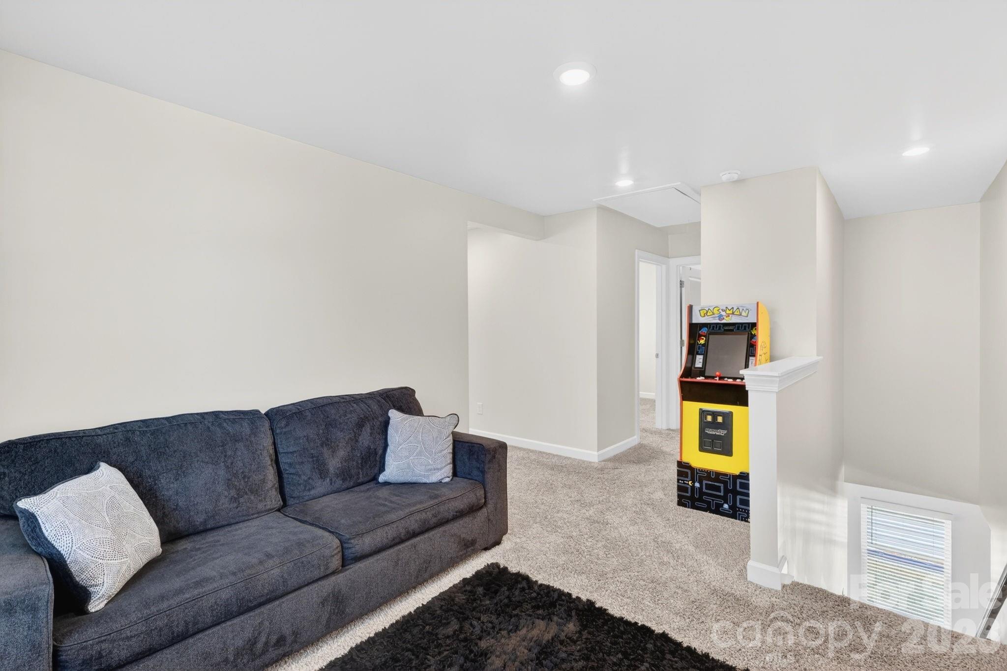 1009 Jeffery Dean Court — Albemarle