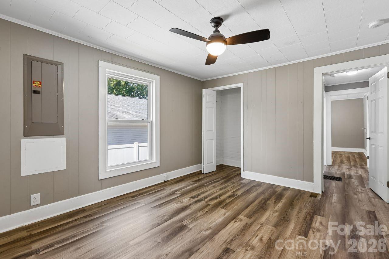 408 E Park Avenue — Gastonia