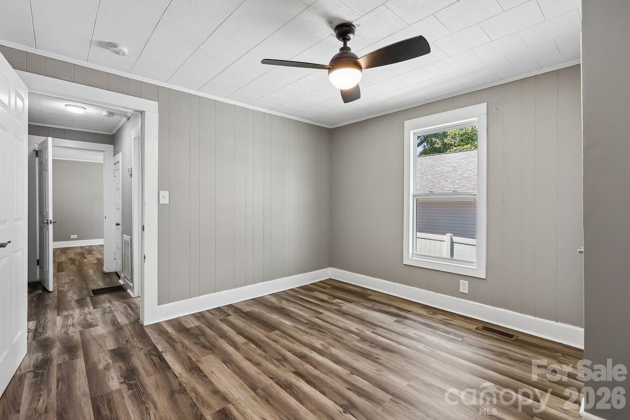 408 E Park Avenue — Gastonia
