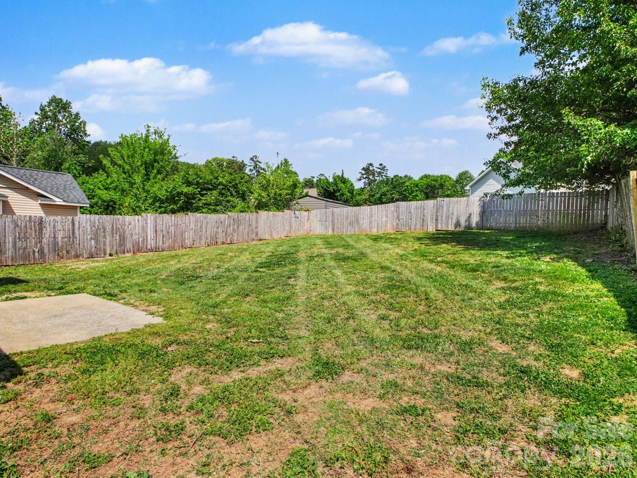 3744 Capps Hill Drive — Charlotte
