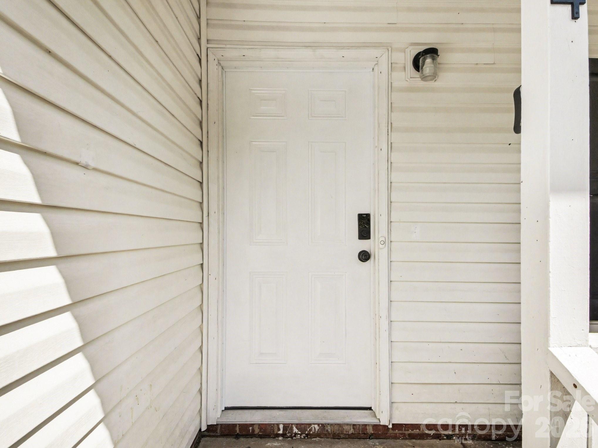 3744 Capps Hill Drive — Charlotte