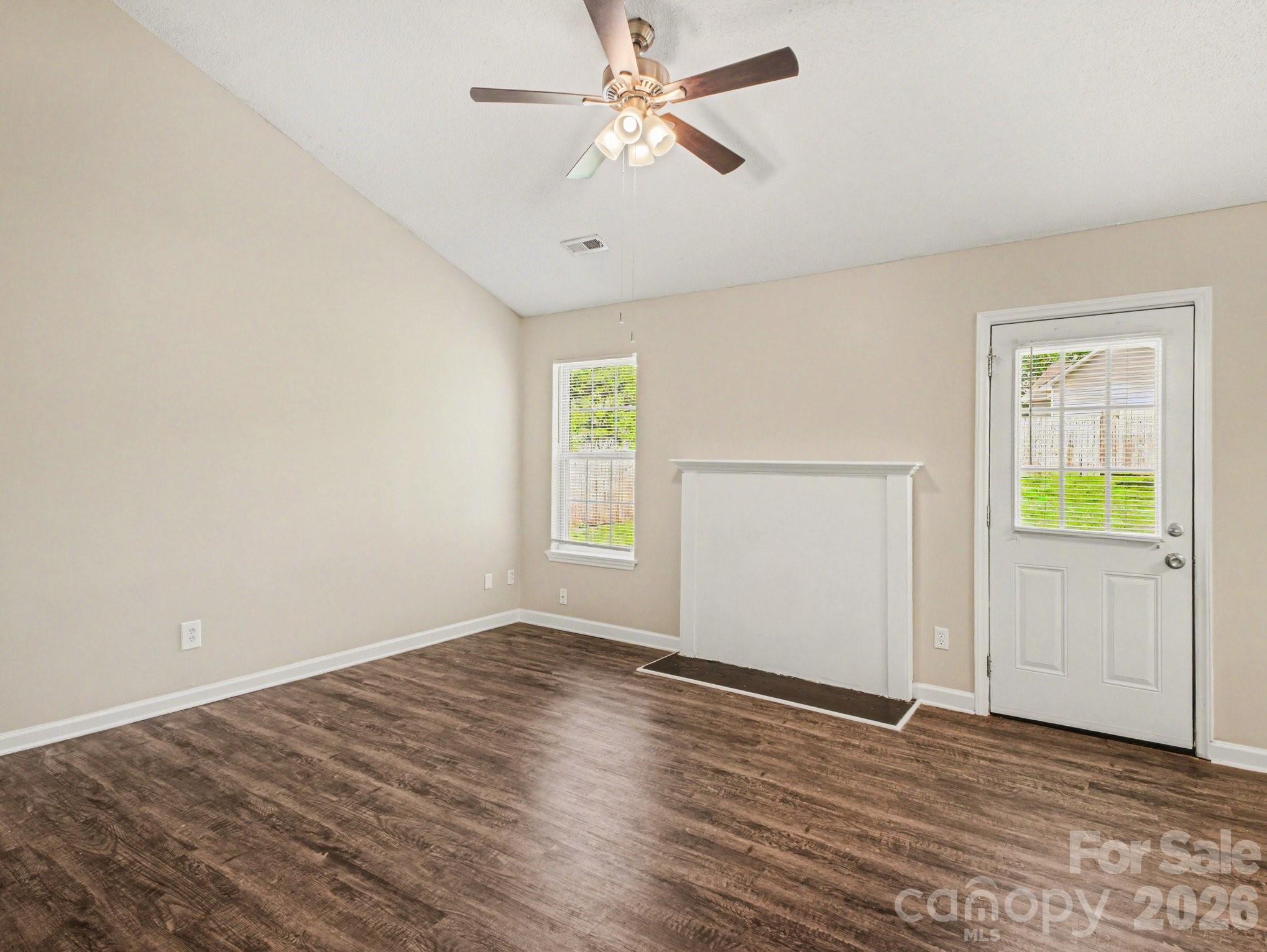 3744 Capps Hill Drive — Charlotte