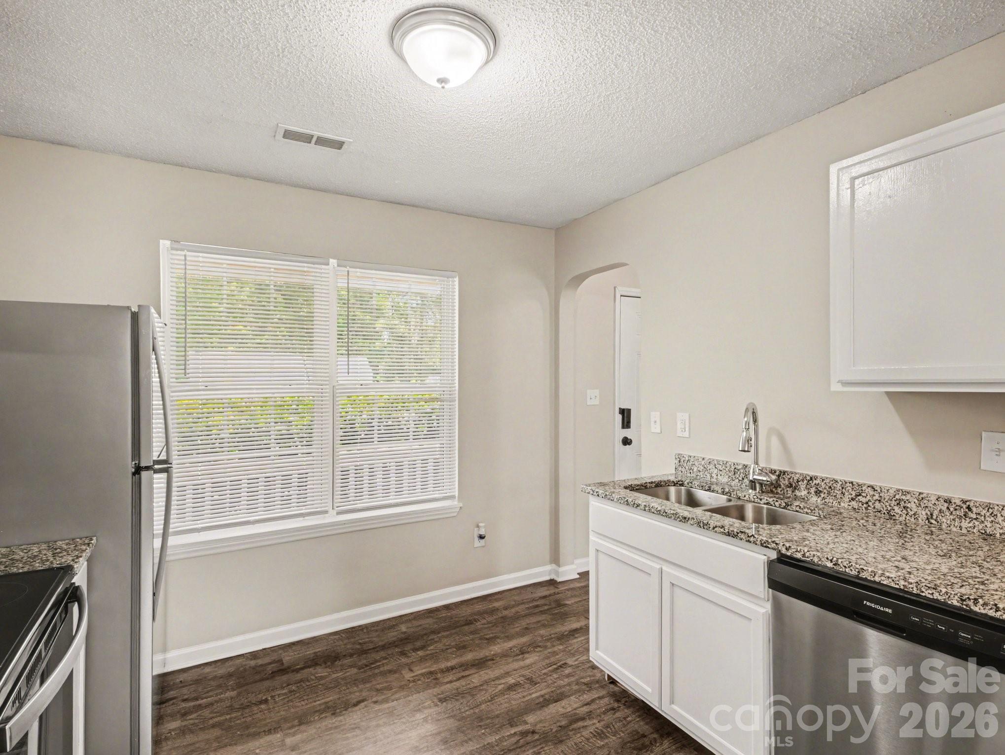 3744 Capps Hill Drive — Charlotte