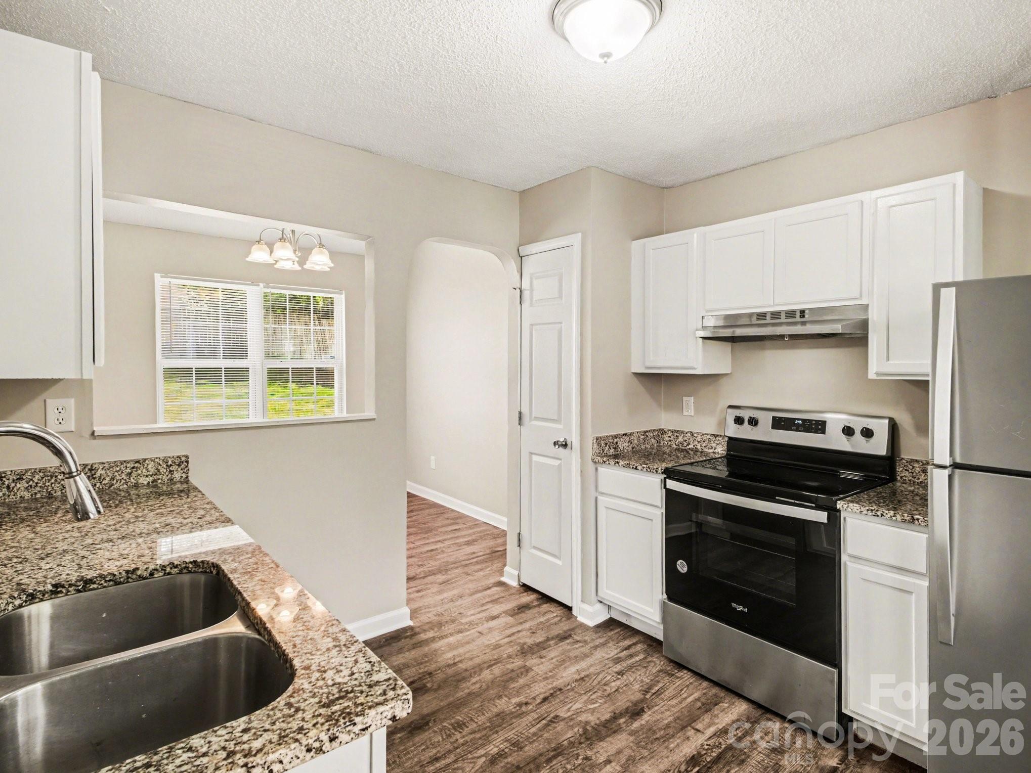 3744 Capps Hill Drive — Charlotte