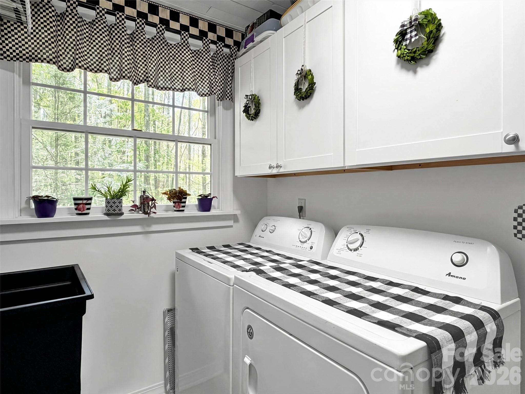 211 Rustic Road — Waynesville