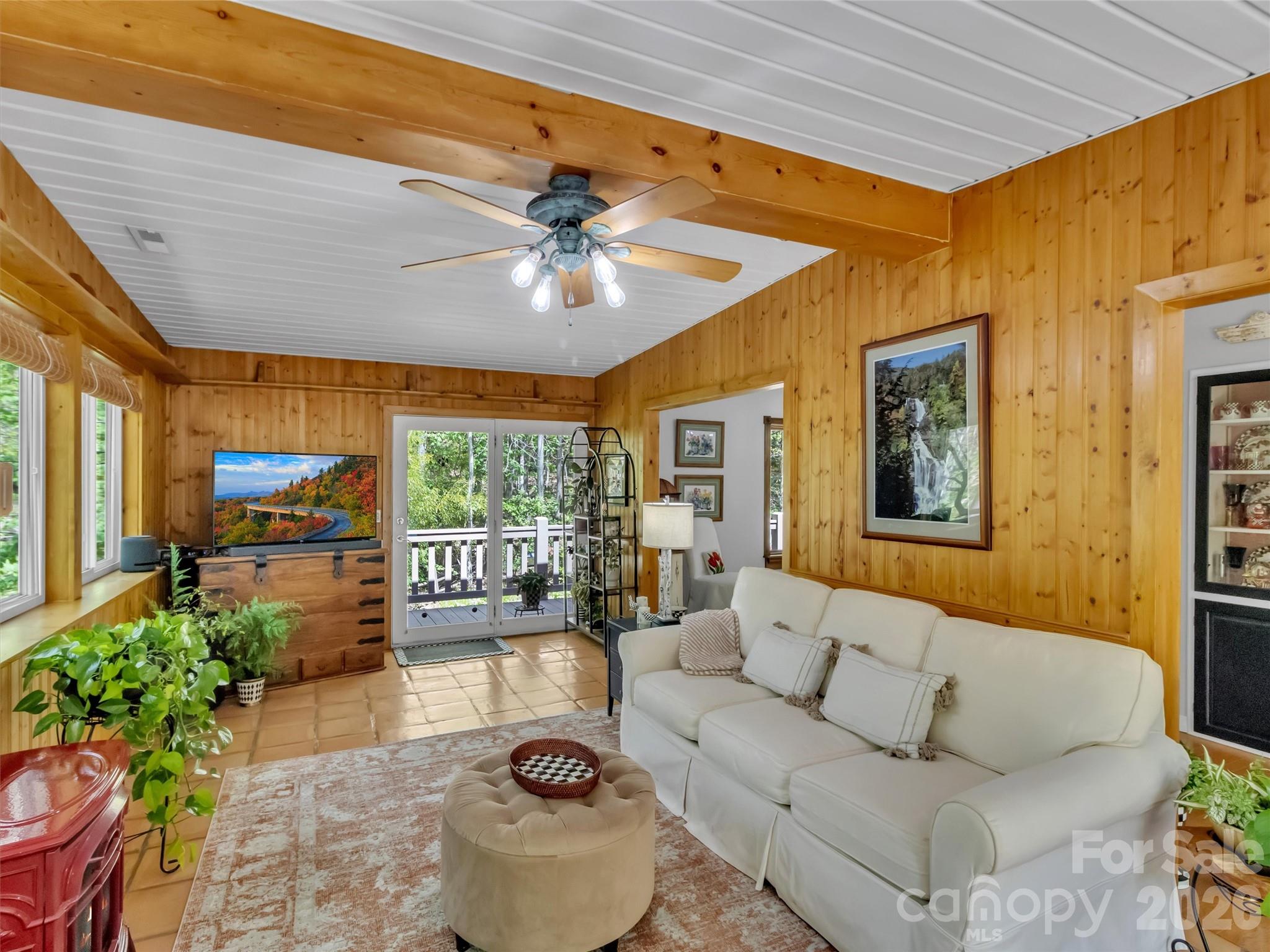211 Rustic Road — Waynesville