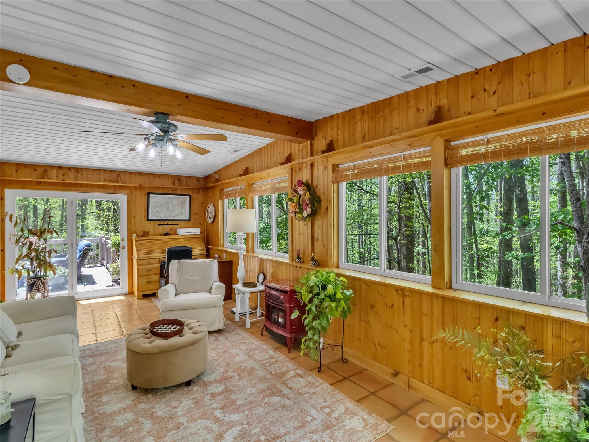 211 Rustic Road — Waynesville