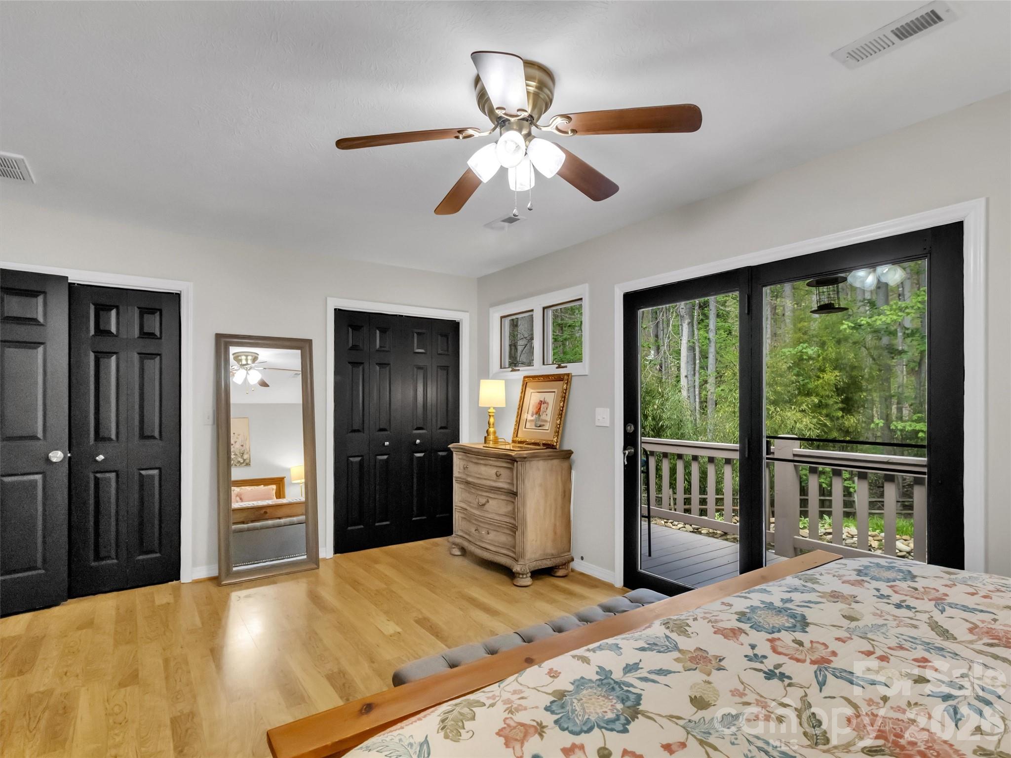 211 Rustic Road — Waynesville