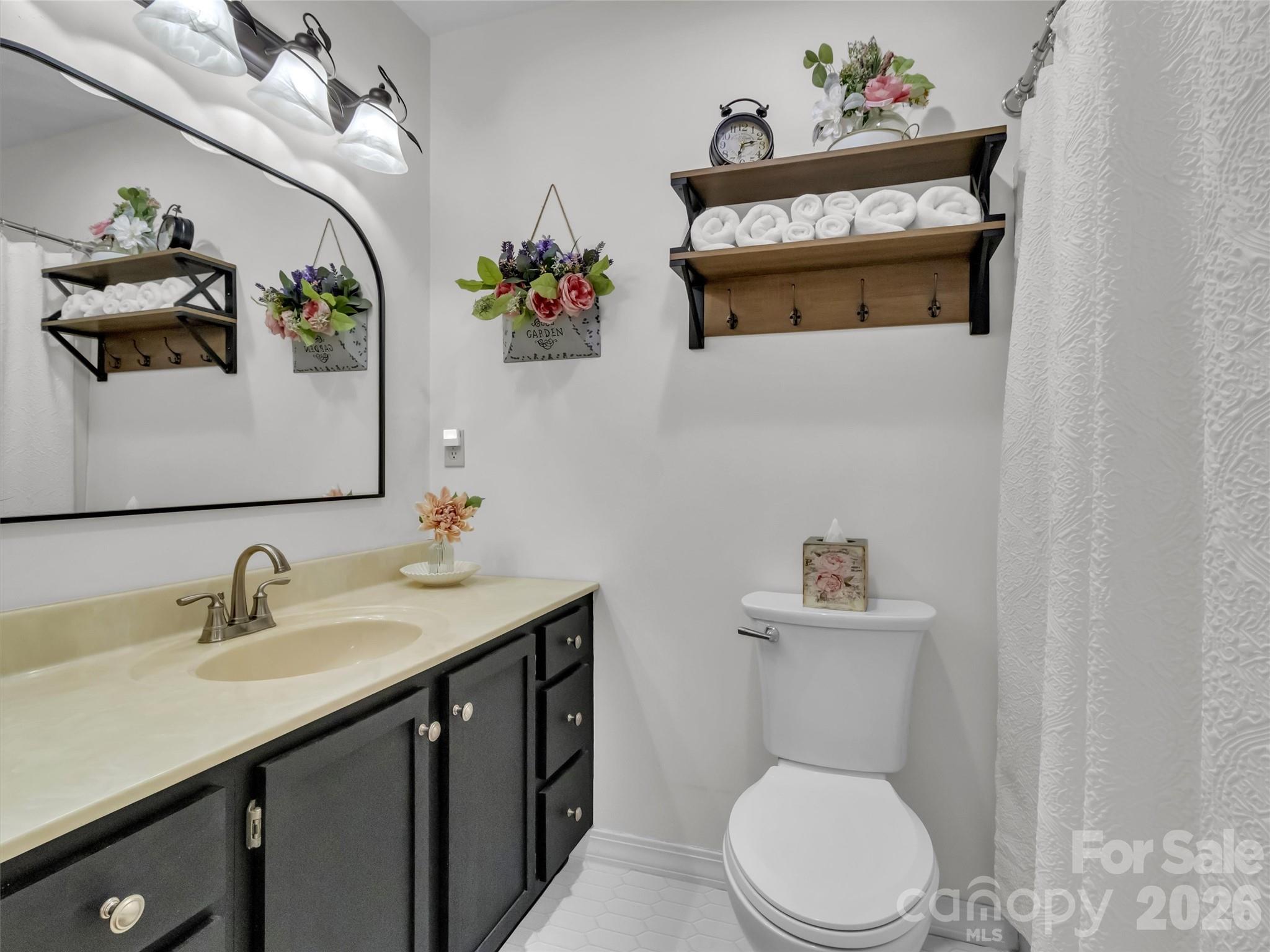 211 Rustic Road — Waynesville