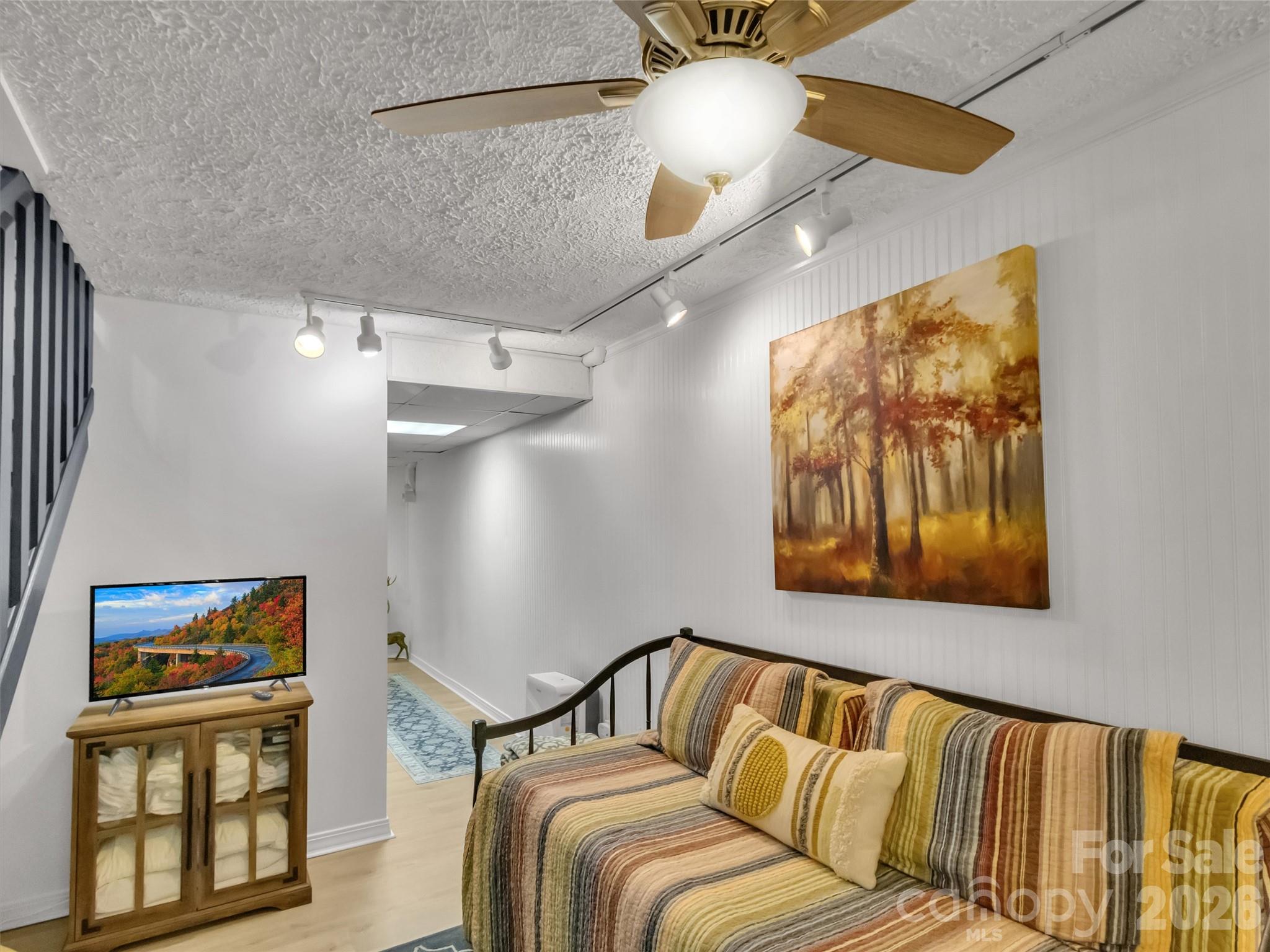 211 Rustic Road — Waynesville