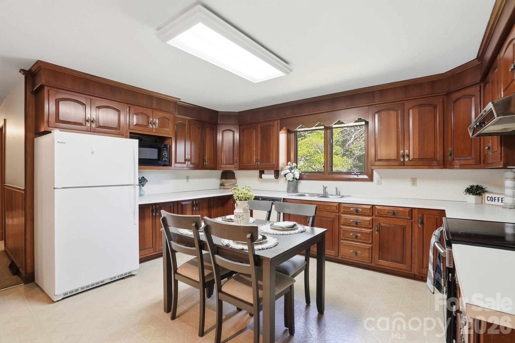 14050 Cabarrus Station Road — Midland
